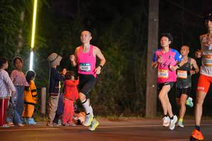 BIB: 41160, 20189, 6002
                            <button type="button" onclick="openModal(20685583)" class="btn btn-primary btn-sm float-right btn-popup" data-toggle="modal" data-target=".modal-high-quality">
                        <i class="fas fa-shopping-cart"></i> Add to Cart
                    </button>
                                            <button type="button" onclick="isThisMe(20685583, true)" class="btn btn-success btn-sm float-right btn-popup btn-isme hidden" data-toggle="tooltip" data-placement="bottom" title="นี่คือรูปของคุณใช่ไหม คลิกที่นี่เพื่อเอาเข้าอัลบั้ม">
                        <i class="fas fa-plus"></i> Add to album
                    </button>
                    <button type="button" onclick="isThisMe(20685583, false)" class="btn btn-warning btn-sm float-right btn-popup btn-isnotme hidden">
                        <i class="fas fa-ban"></i> Remove from album
                    </button>
